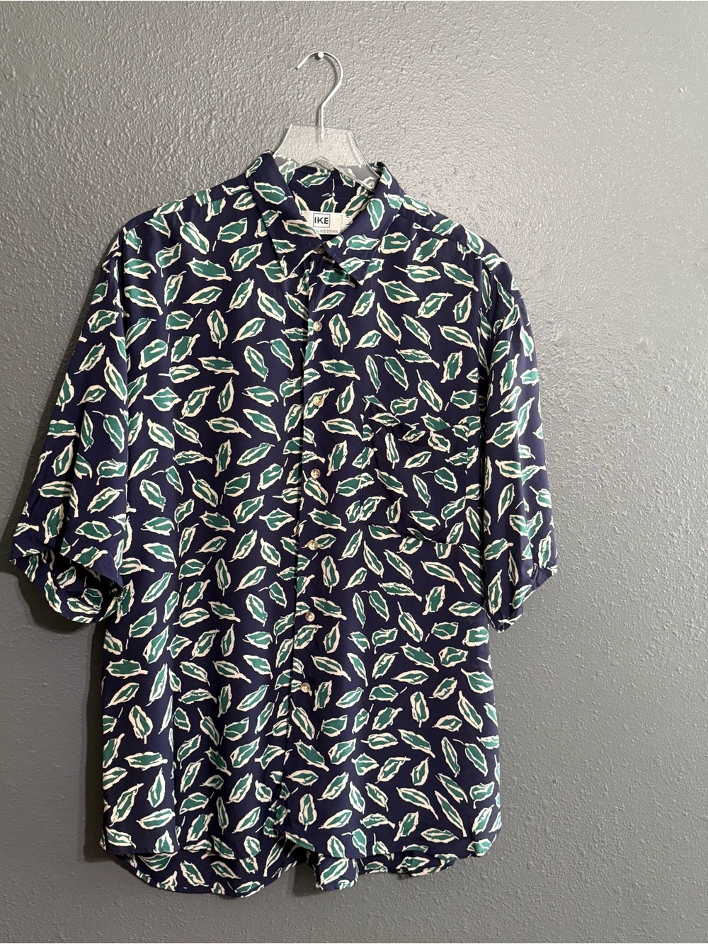 IKE Behar 100% Rayon Button Down Shirt Size L